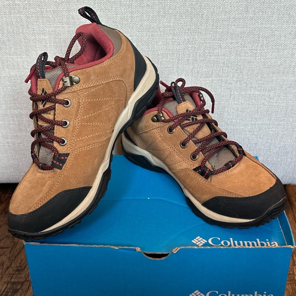 Columbia Tan and Black Athletic Shoes waterproof